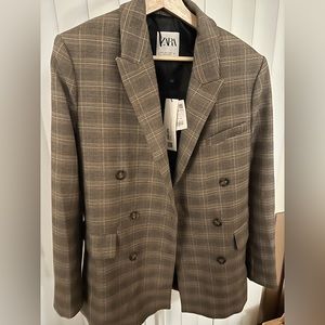 Zara Classic Plaid Blazer 🤎